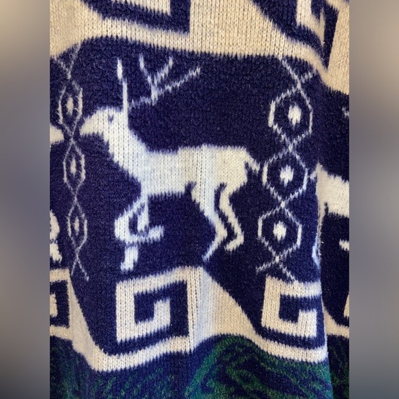 Unisex Vintage loose fit buttoned Cardigan Nordic winter themed size Large or XL - Picture 2 of 11